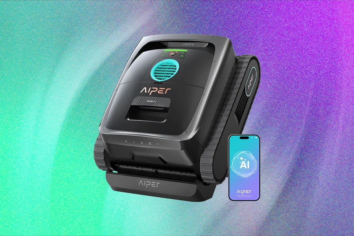 Aiper Scuba V3 Deep Dive: Analyzing the Performance and AI Integration of the New Robotic Pool Cleaner