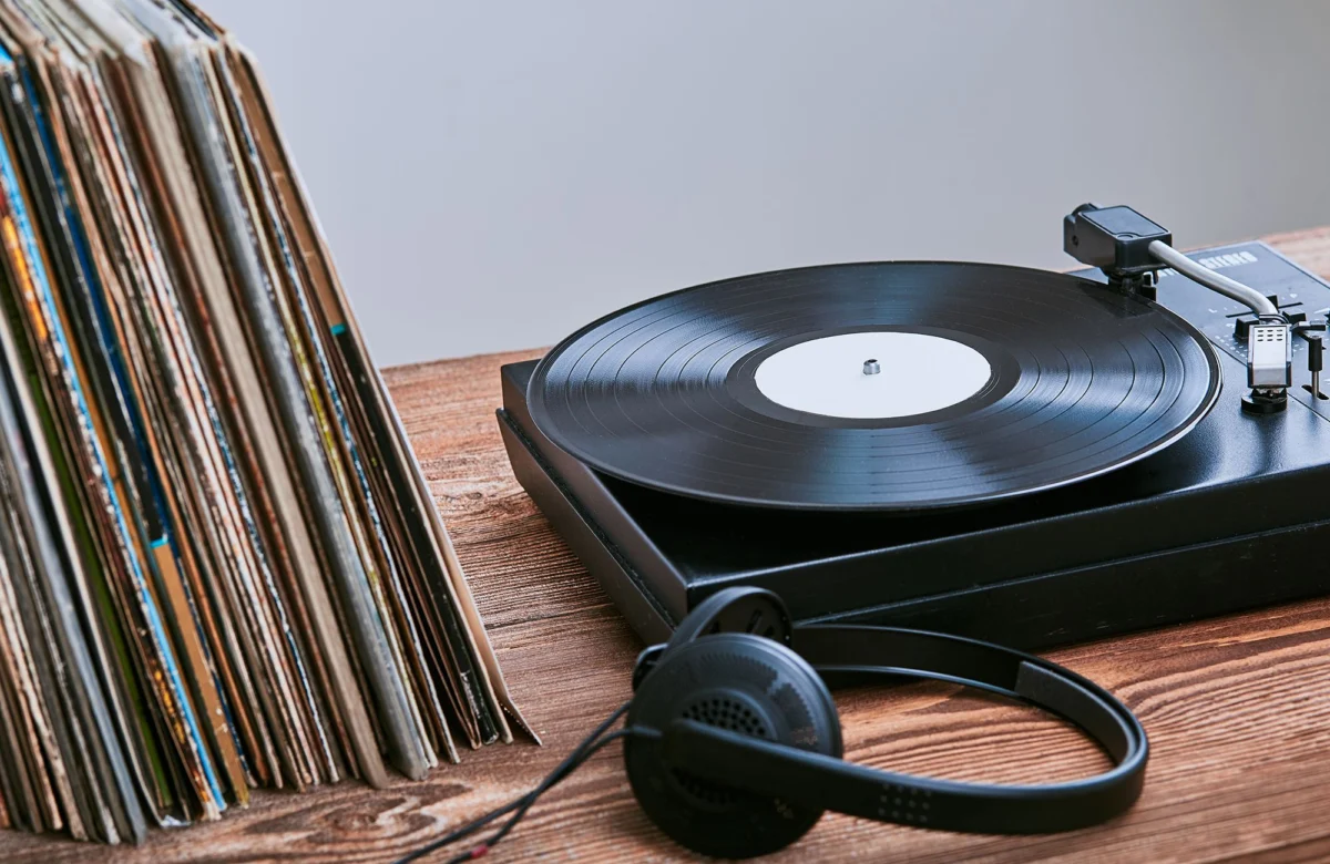 Best Places to Buy Vinyl Records Online and Beyond A Comprehensive Guide for Collectors