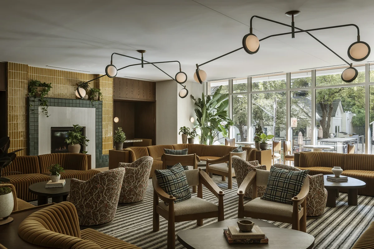 ROOST Rainey Unveils Luxury Apart-Hotel Experience Amidst Austin’s Soaring Skyline