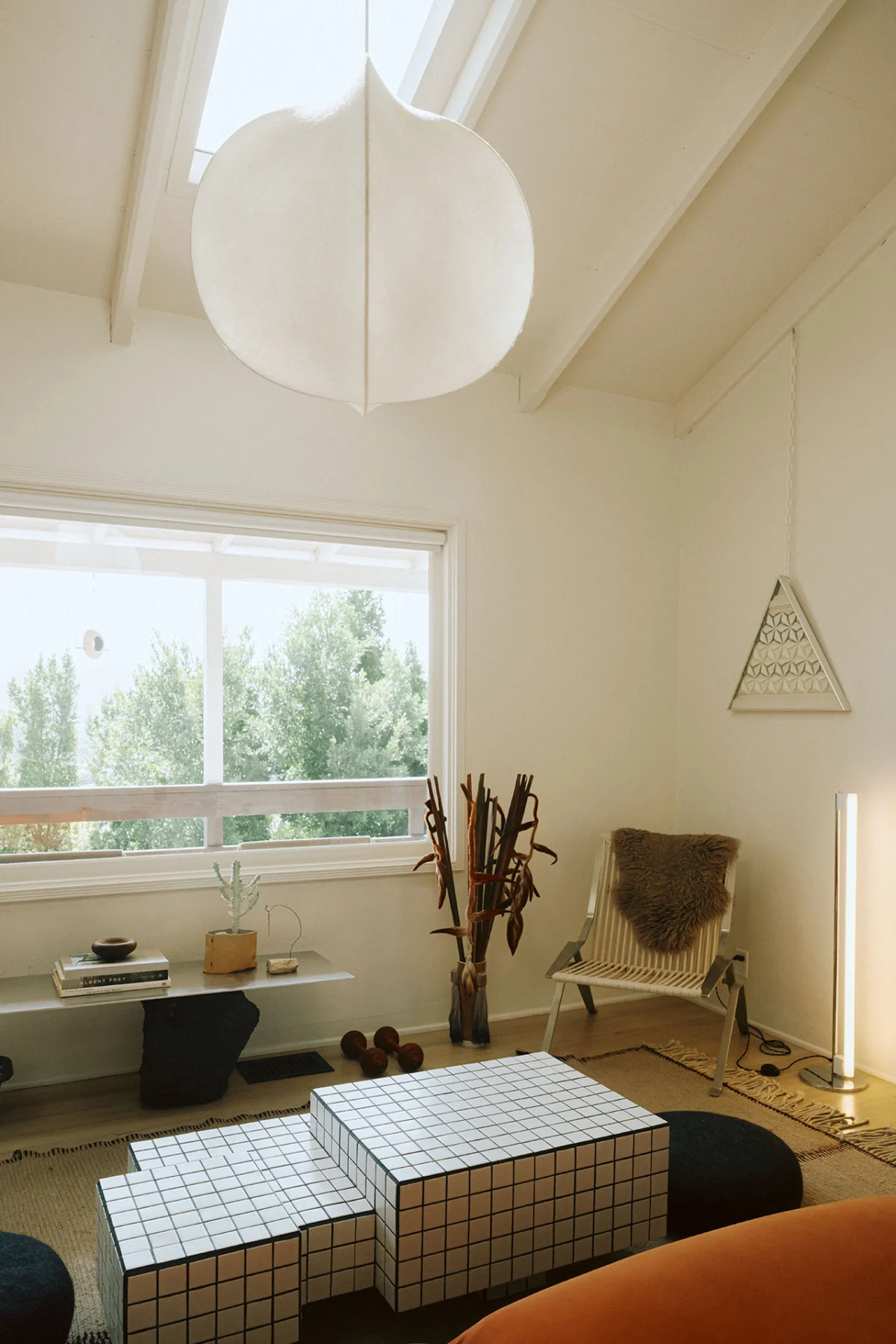 The Eclectic Silver Lake Sanctuary: A Deliberate Rejection of Minimalist Design