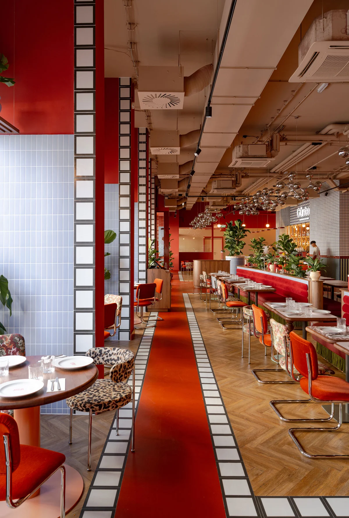 Atelier OLK Transforms Ibis Wien Mariahilf into Vibrant Social Hub, Redefining Chain Hotel Amenity Spaces with G&uuml;nter Restaurant, Bar & More