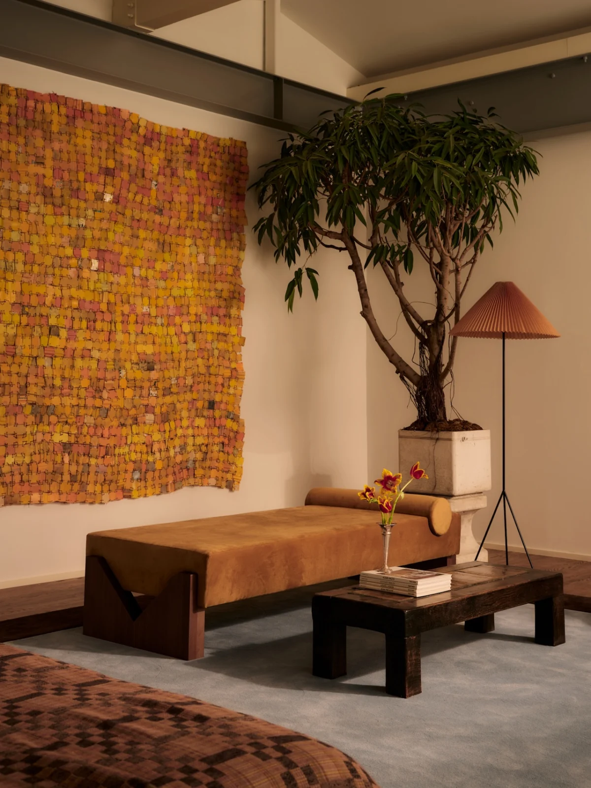 Ome Dezin’s Meticulous Restoration Revitalizes Whitney R. Smith’s Mid-Century Masterpiece in Hollywood Hills’ The Colony