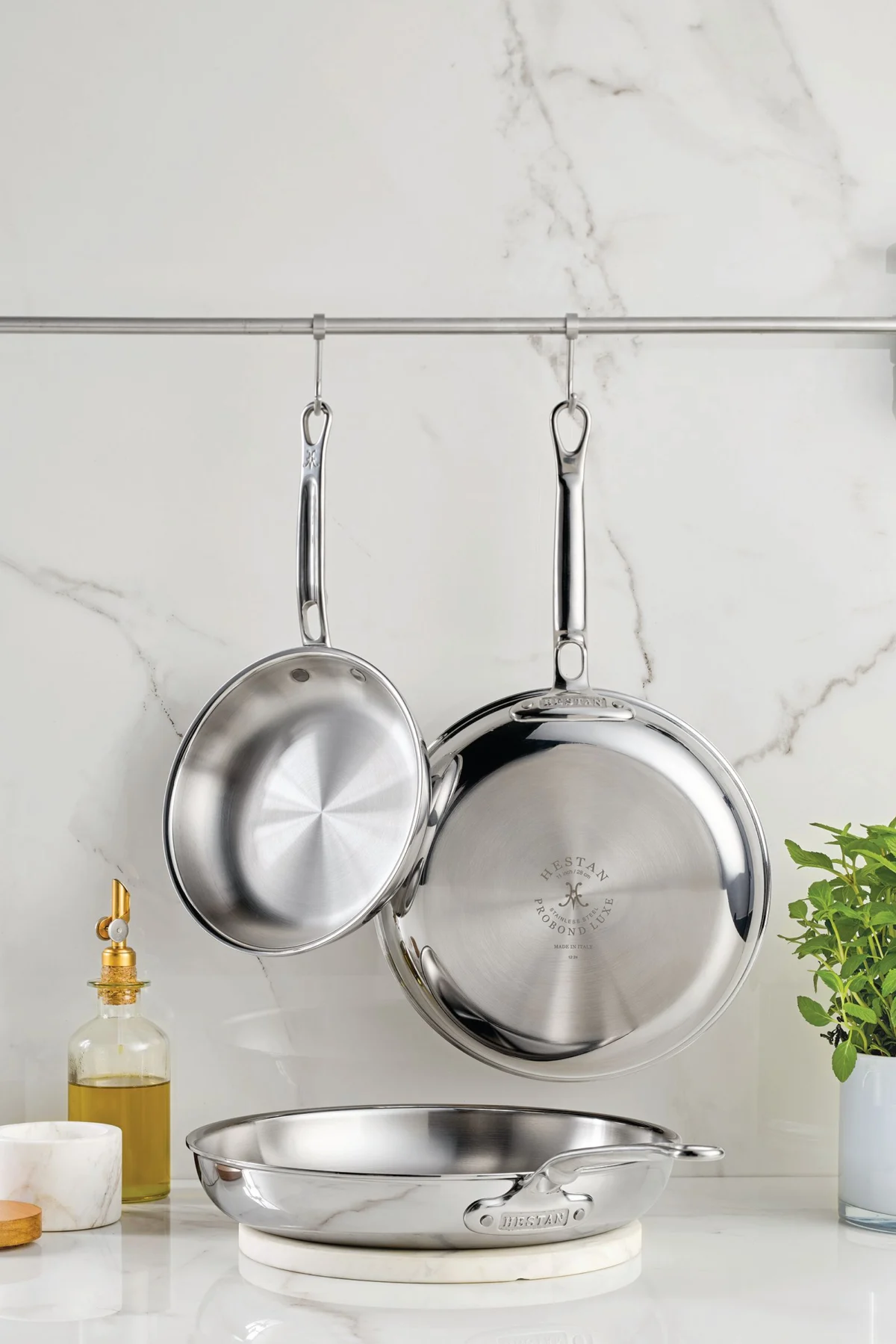 The Evolution of Professional Kitchenware A Comparative Technical Analysis of Premium Stainless Steel Skillets