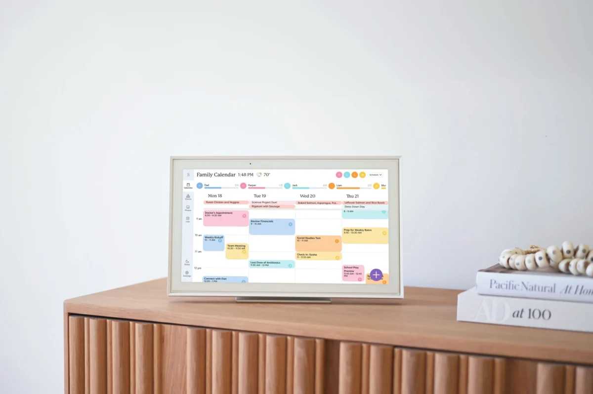 The Evolution of Domestic Logistics How Smart Calendars and AI Assistants are Reshaping Modern Family Management