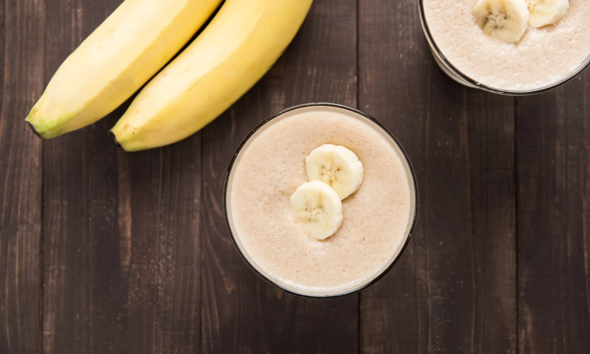 The Rise of Functional Breakfast Alternatives and the Nutritional Profile of the Modern Banana Bread Smoothie