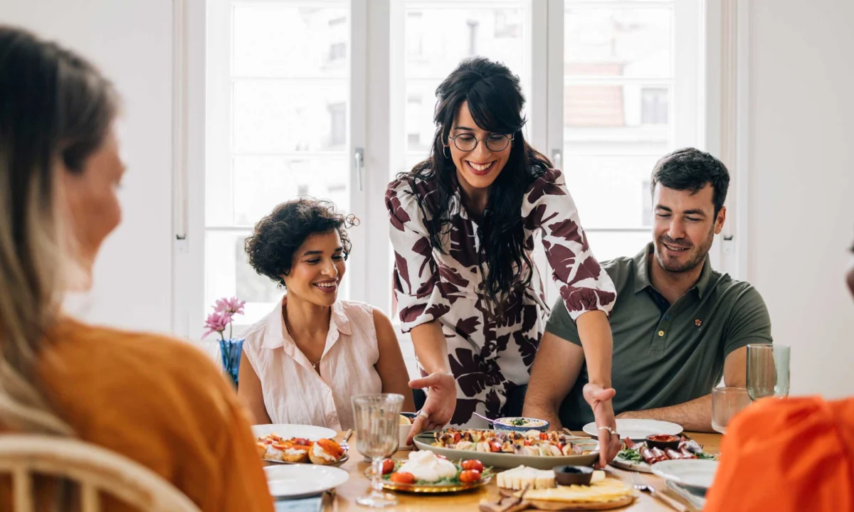 Navigating the Modern Shift Away from Alcohol: A Practical and Social Guide for Mindful Drinkers