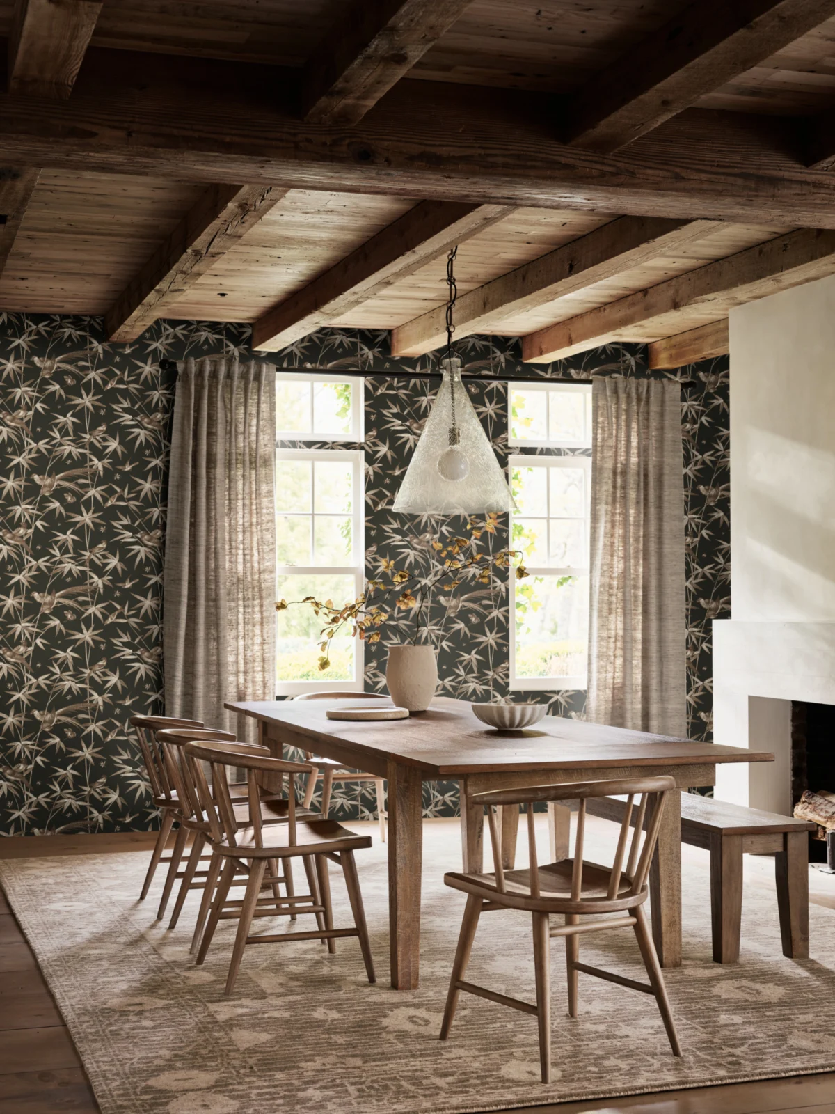 Crate and Barrel Enters the Wallcovering Market Through Strategic Partnership with York Wallcoverings